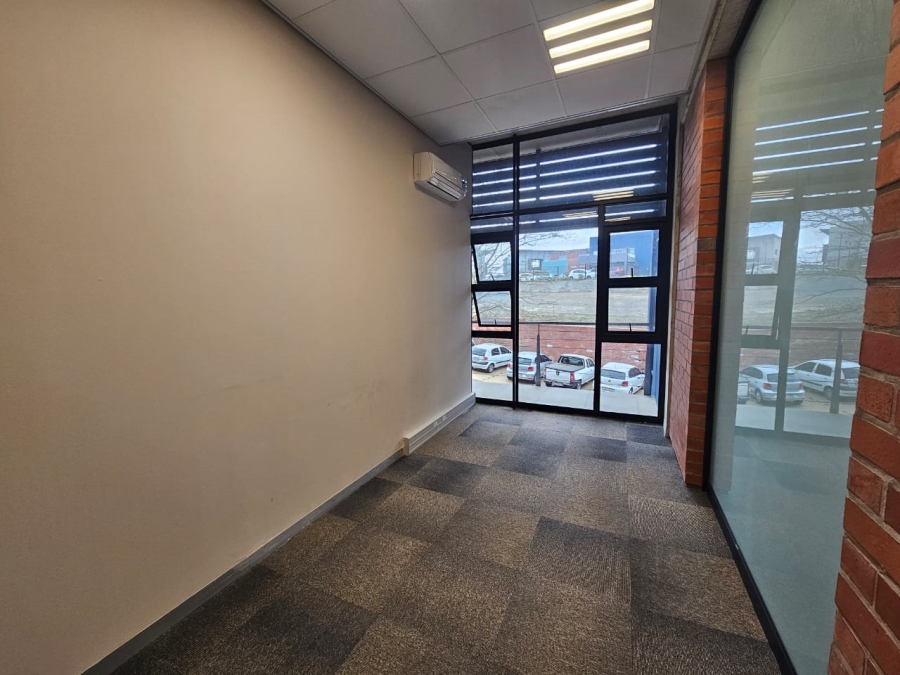 To Let commercial Property for Rent in Beacon Bay North Eastern Cape